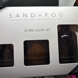 SAND + FOG Teakwood Home Scent Set - Brown